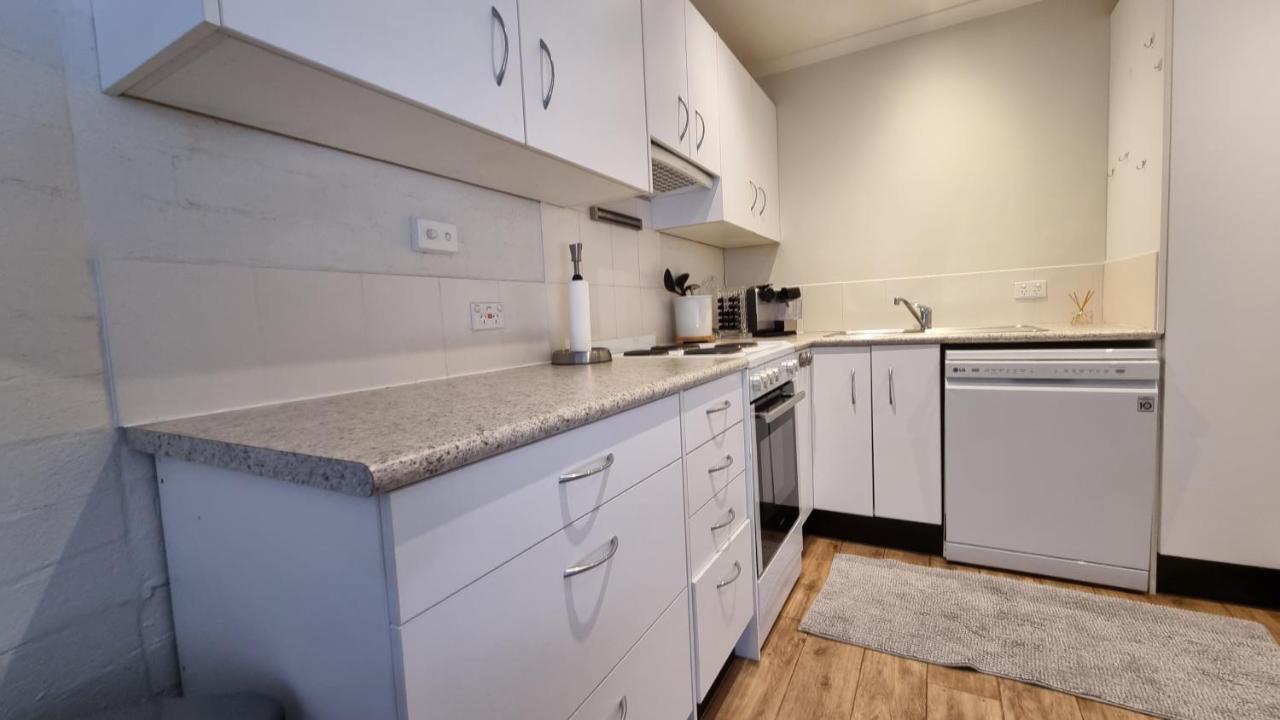 Guest Suite In Duffy Weston Creek Exteriör bild